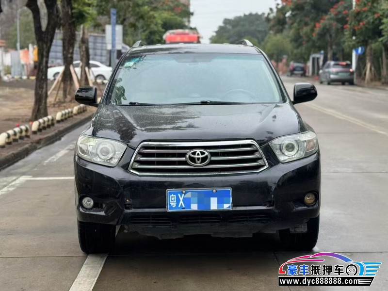 抵押车出售11年丰田汉兰达轿车