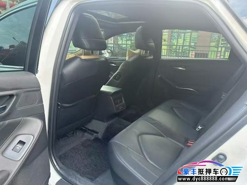 23年丰田亚洲龙轿车抵押车出售