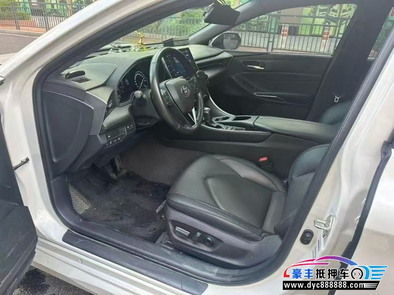 23年丰田亚洲龙轿车抵押车出售