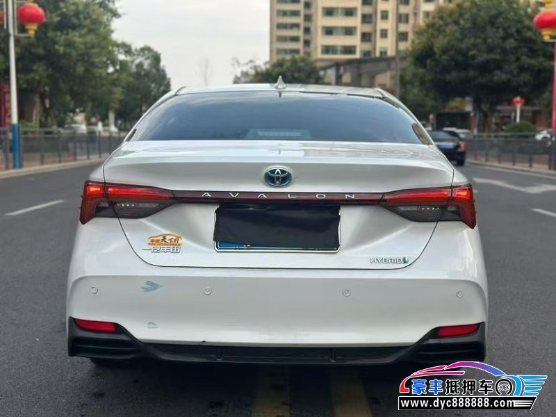 23年丰田亚洲龙轿车抵押车出售