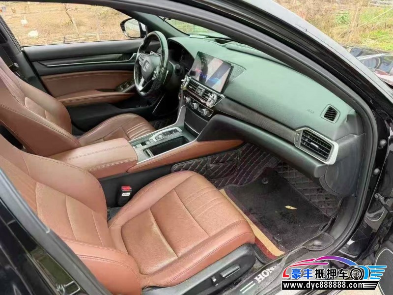 22年本田英诗派轿车抵押车出售