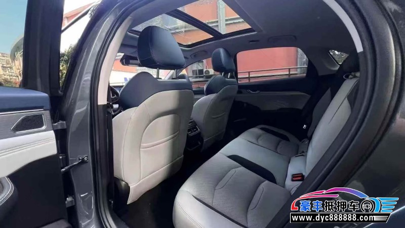 22年吉利星瑞轿车抵押车出售