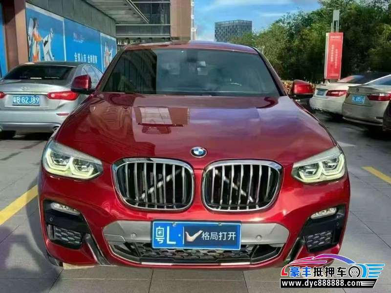 抵押车出售19年宝马X4轿车