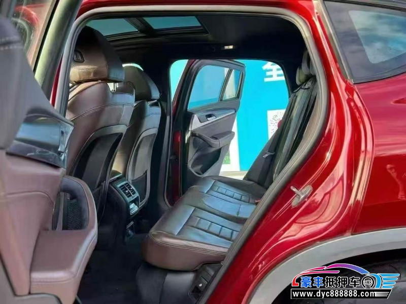 19年宝马X4轿车抵押车出售