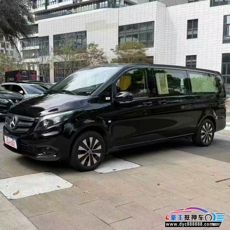 23年奔驰威霆轿车抵押车出售