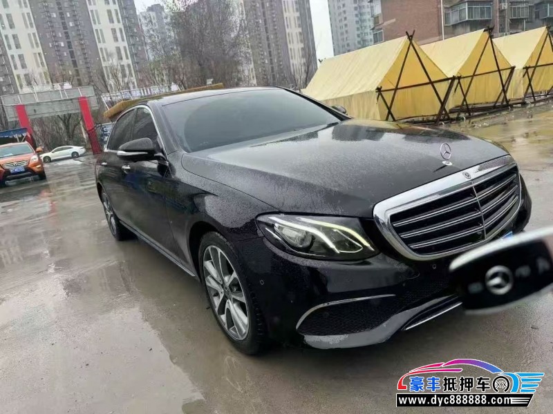 19年奔驰E轿车抵押车出售