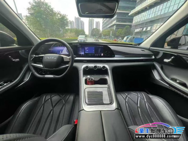 25年奇瑞星途轿车抵押车出售