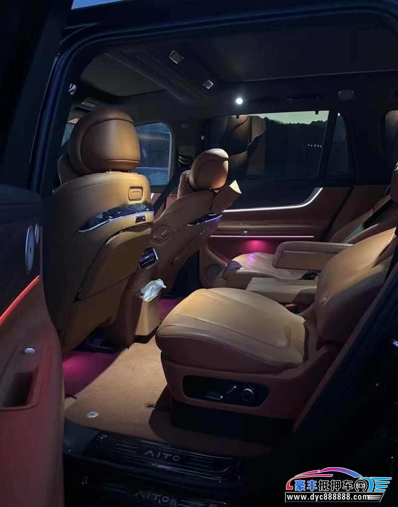 24年华为问界轿车抵押车出售