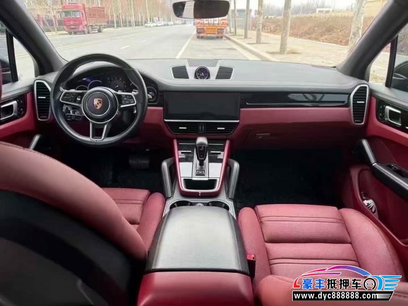 20年保时捷卡宴轿车抵押车出售