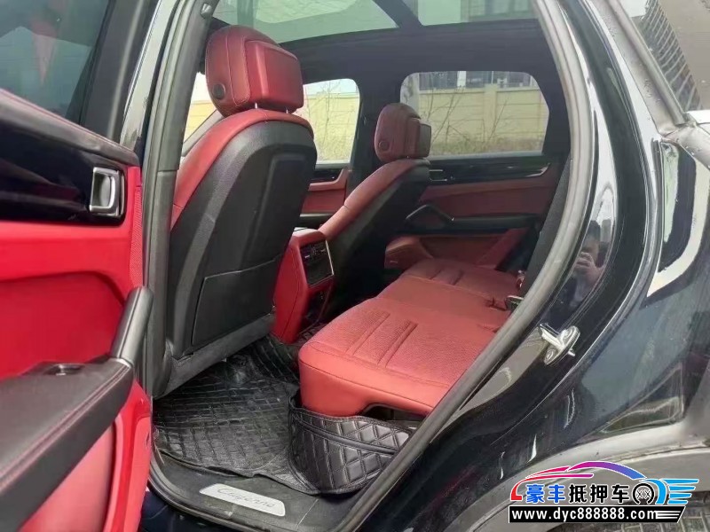 20年保时捷卡宴轿车抵押车出售