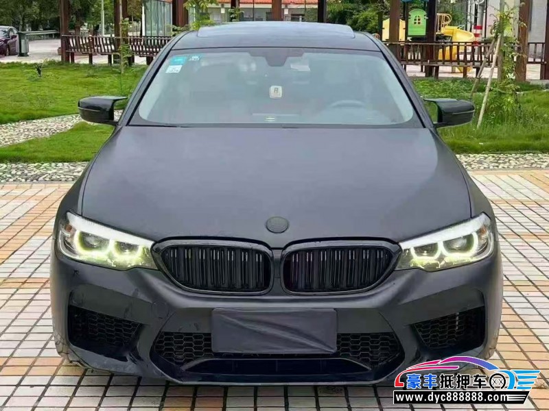 18年宝马5系轿车抵押车出售