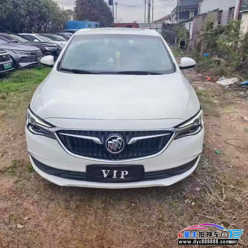 抵押车出售21年别克英朗轿车