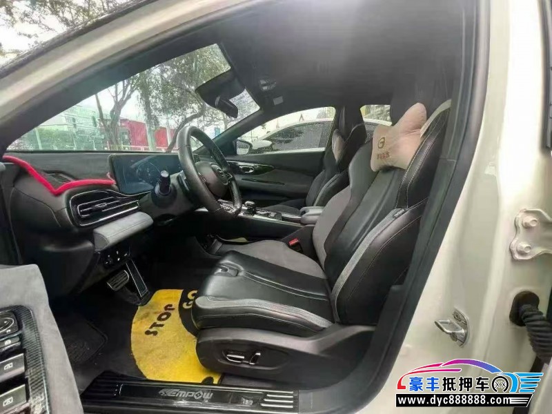 23年传祺影豹轿车抵押车出售