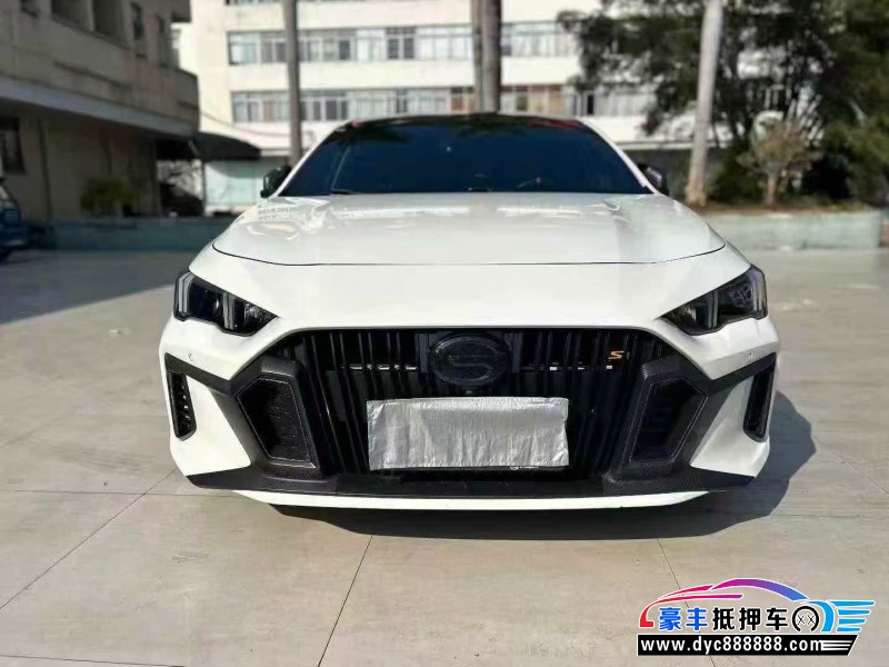 抵押车出售24年传祺影豹轿车