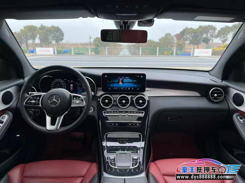 23年奔驰GLC轿车抵押车出售