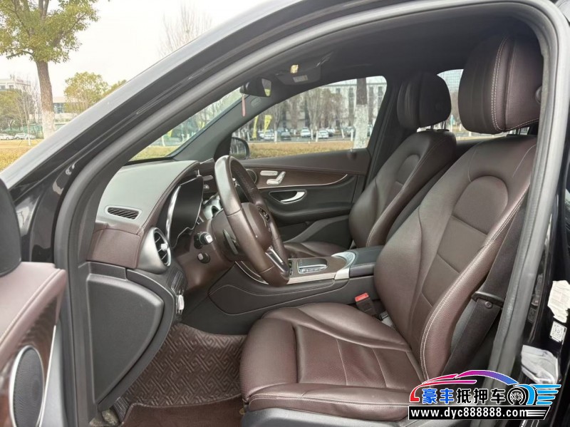 20年奔驰GLCSUV抵押车出售