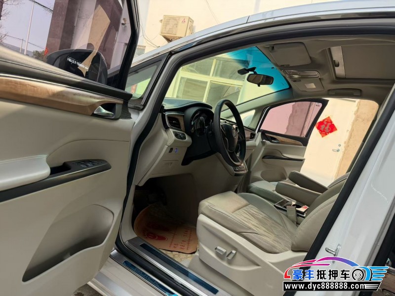 19年别克GL8MPV抵押车出售