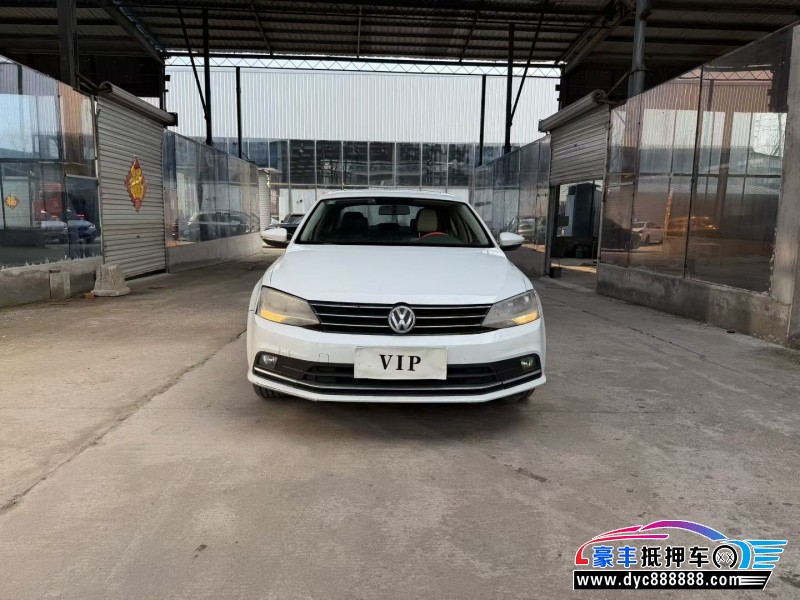 抵押车出售18年大众速腾轿车