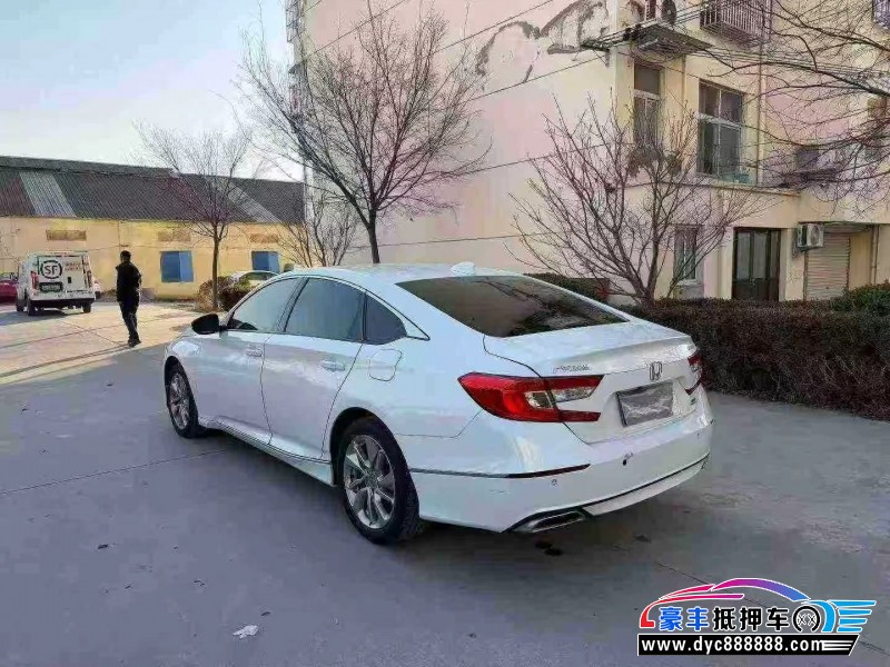 21年本田雅阁轿车抵押车出售