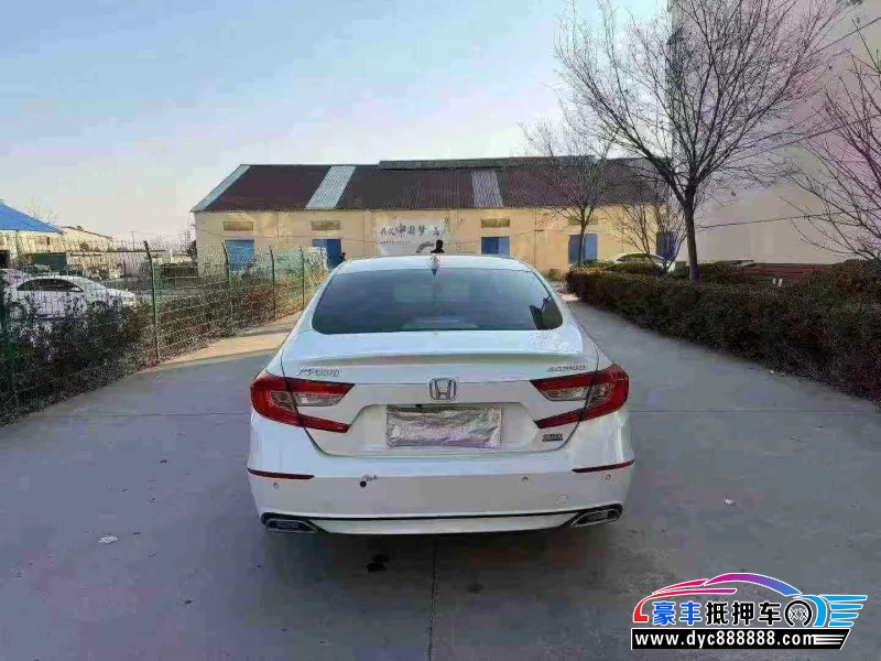 21年本田雅阁轿车抵押车出售