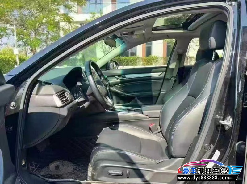 21年本田雅阁轿车抵押车出售