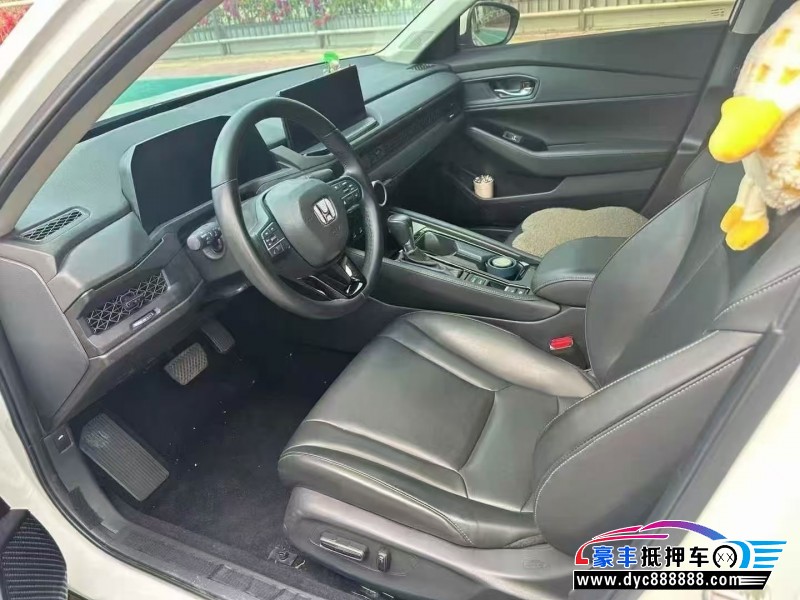 23年本田雅阁轿车抵押车出售