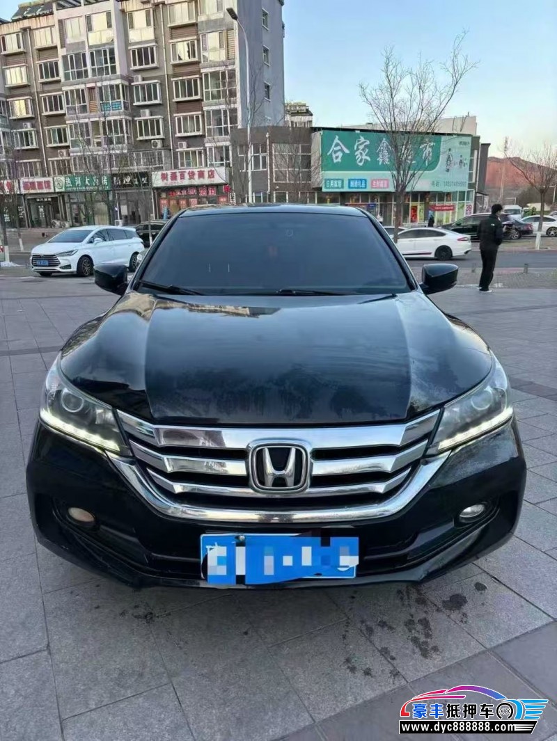 抵押车出售14年本田雅阁轿车