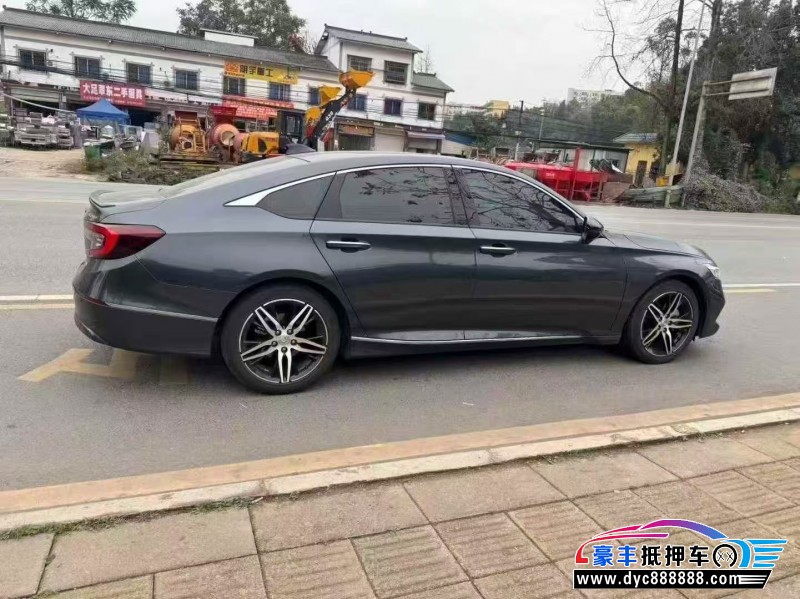 23年本田雅阁轿车抵押车出售