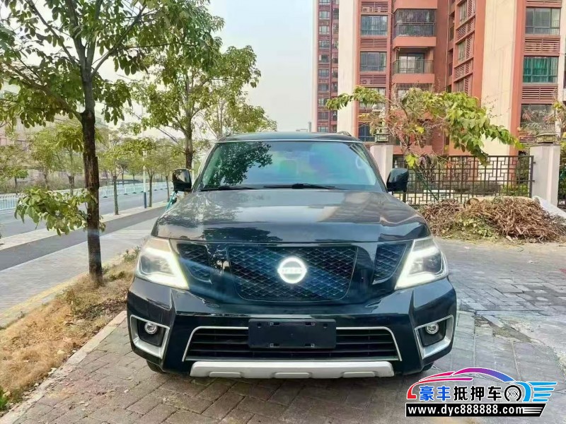 抵押车出售19年日产途乐轿车