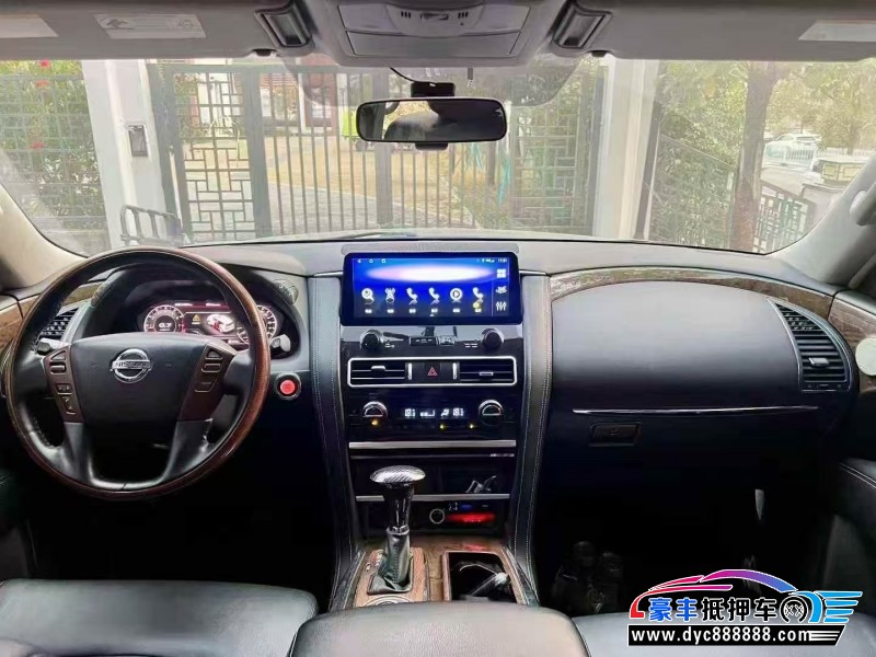 19年日产途乐轿车抵押车出售