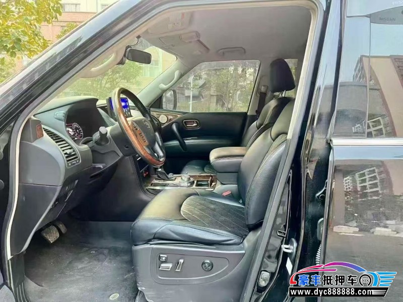 19年日产途乐轿车抵押车出售