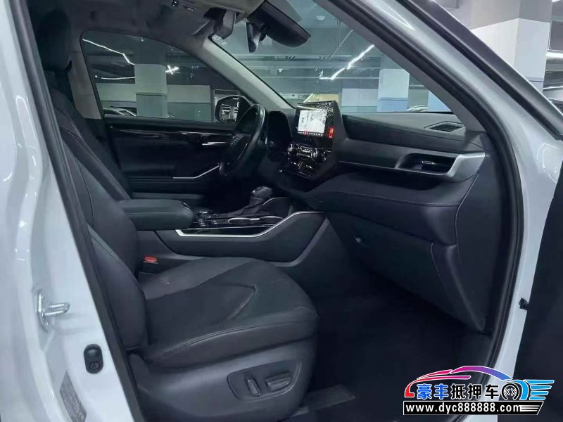 24年丰田汉兰达轿车抵押车出售