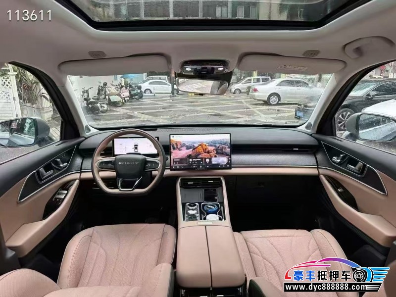 25年奇瑞瑞虎8轿车抵押车出售