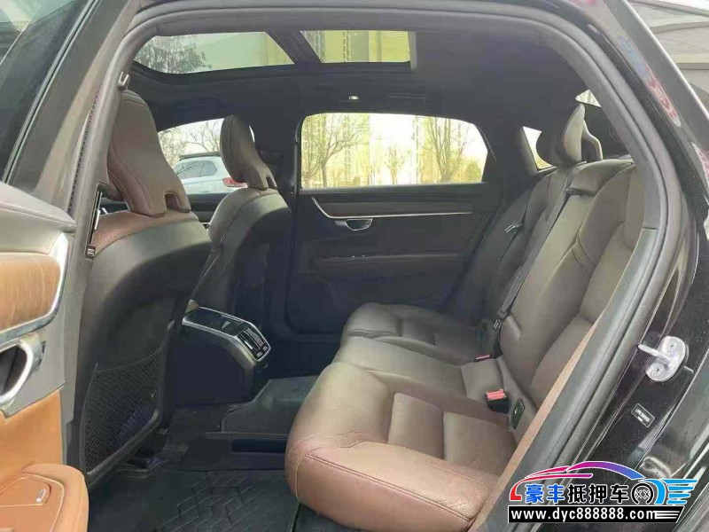 24年沃尔沃S90轿车抵押车出售