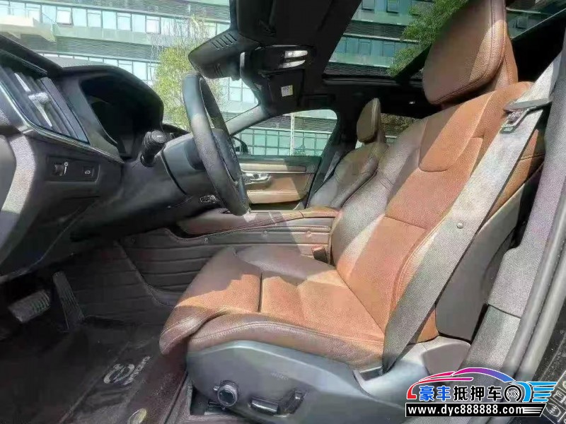 22年沃尔沃S90轿车抵押车出售