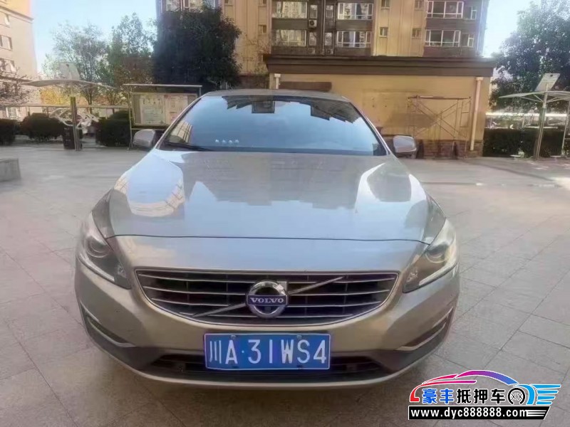 14年沃尔沃S60轿车抵押车出售