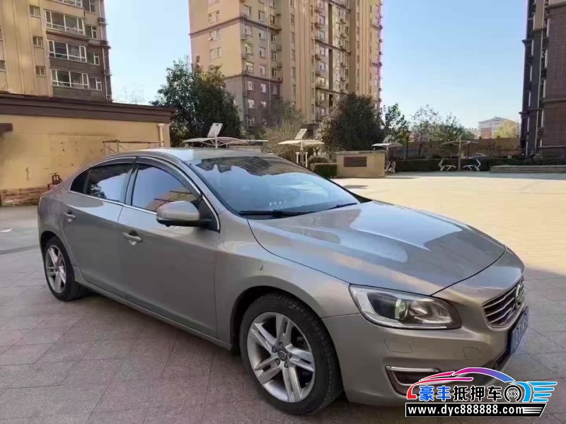 14年沃尔沃S60轿车抵押车出售