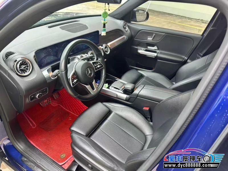 20年奔驰GLB轿车抵押车出售