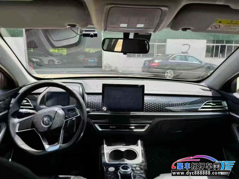 23年比亚迪秦轿车抵押车出售