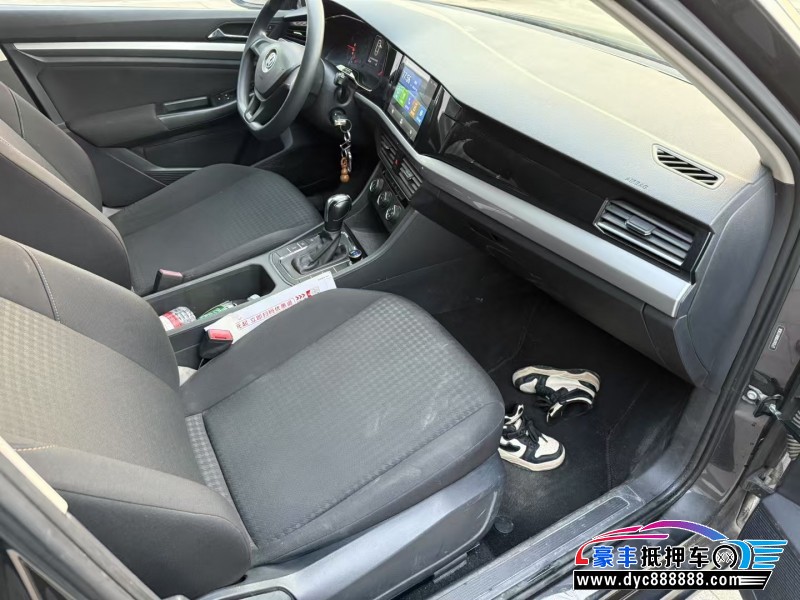 19年大众宝来轿车抵押车出售