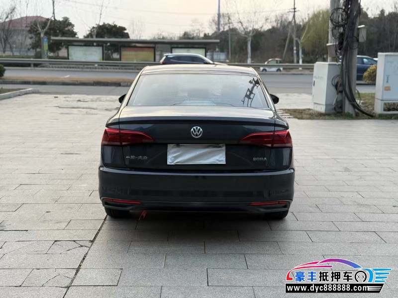 19年大众宝来轿车抵押车出售