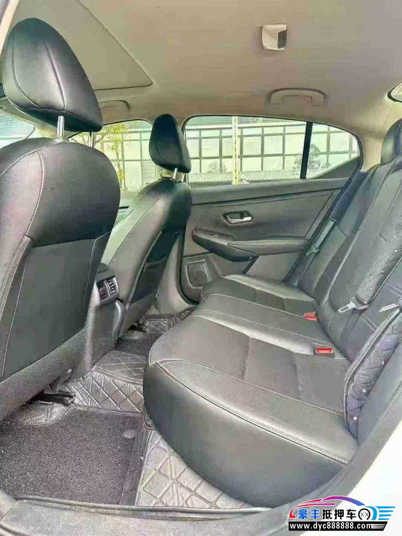 19年日产轩逸轿车抵押车出售