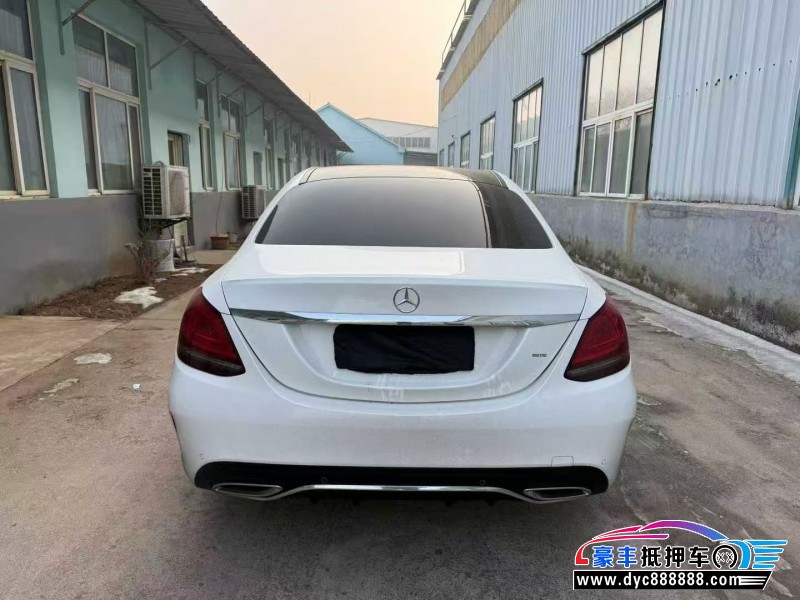 20年奔驰C轿车抵押车出售