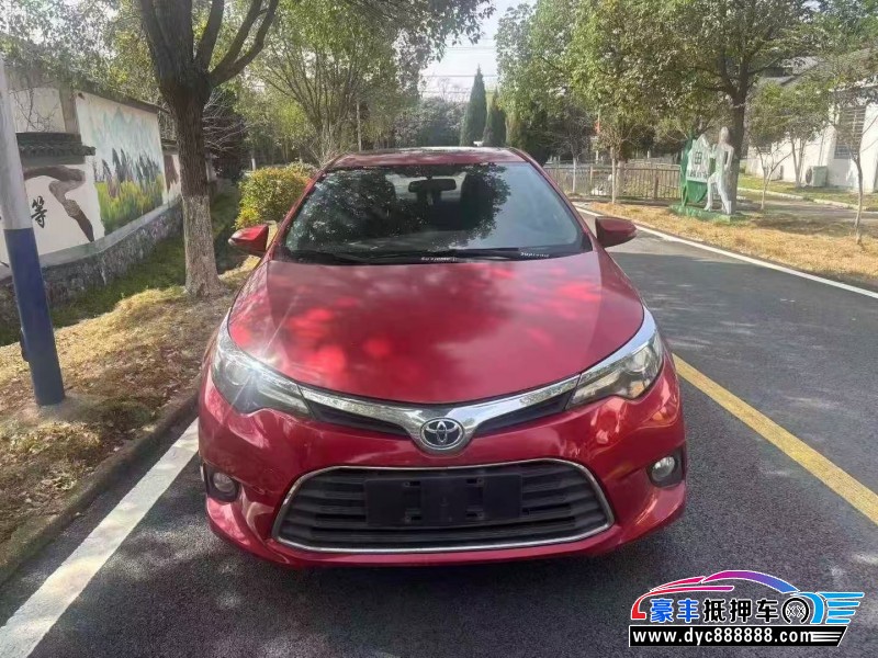 抵押车出售16年丰田雷凌轿车