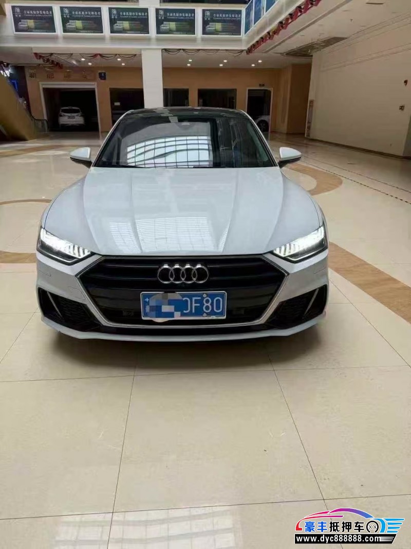 抵押车出售22年奥迪A7轿车