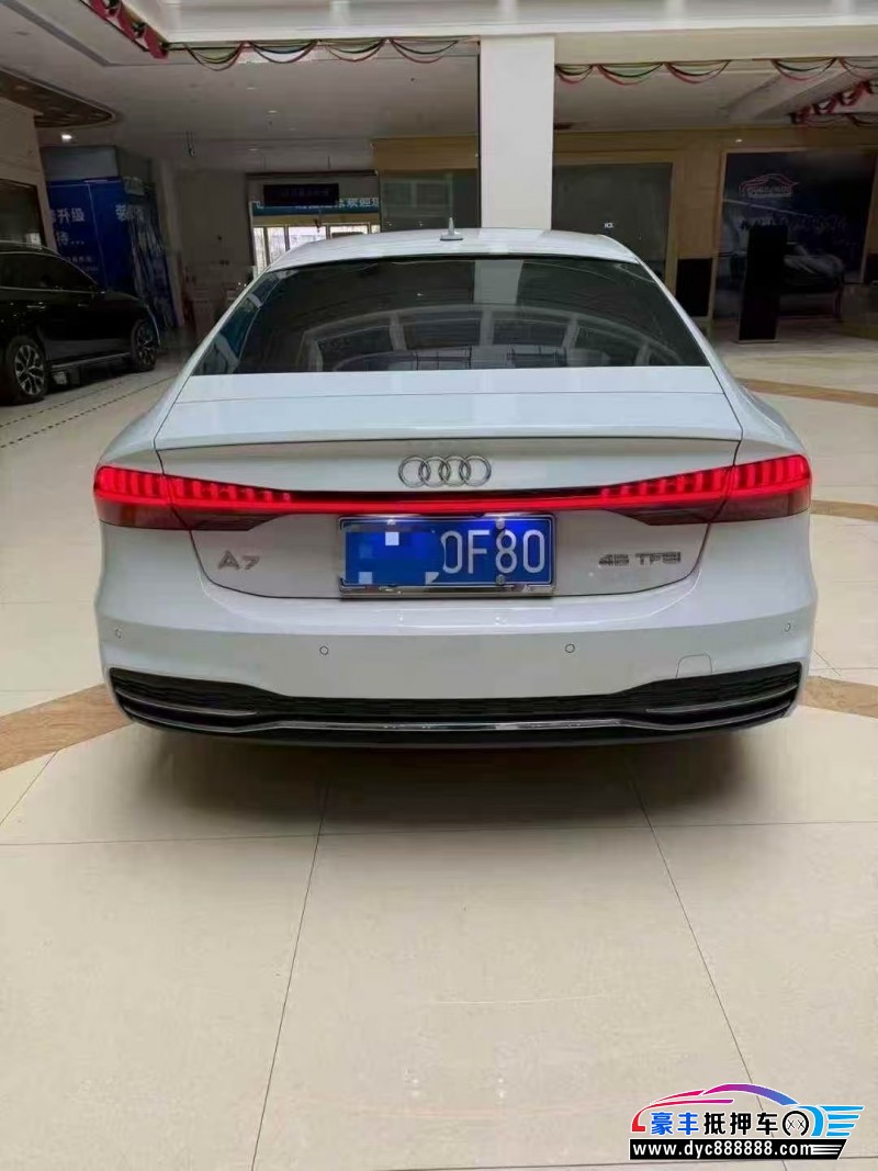 22年奥迪A7轿车抵押车出售