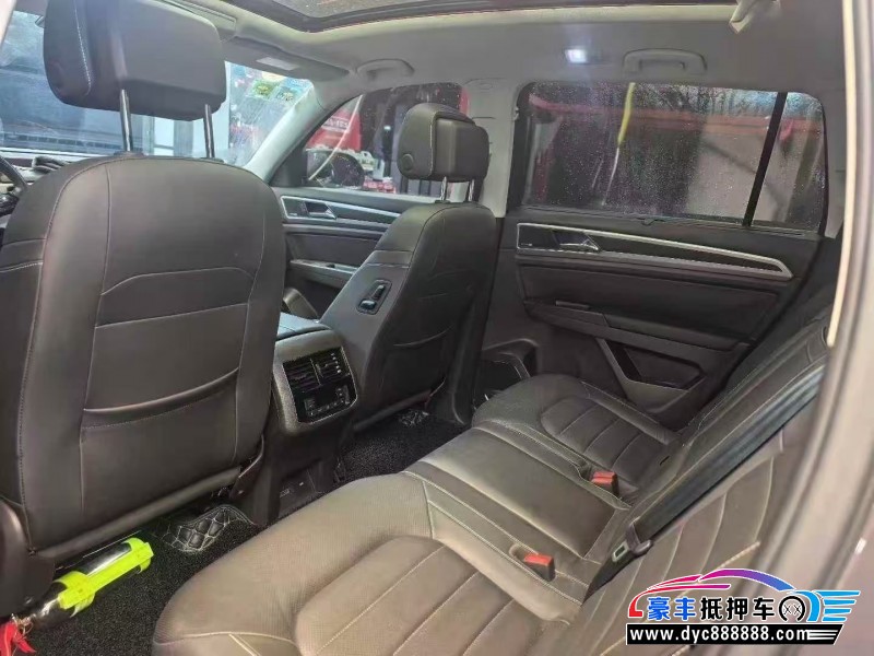 17年大众途昂SUV抵押车出售