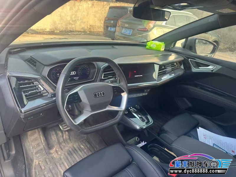 24年奥迪Q4轿车抵押车出售