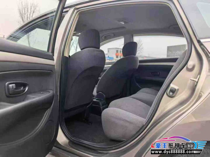 18年日产轩逸轿车抵押车出售