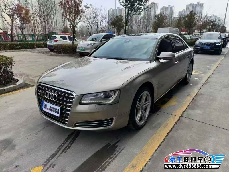 12年奥迪A8L轿车抵押车出售